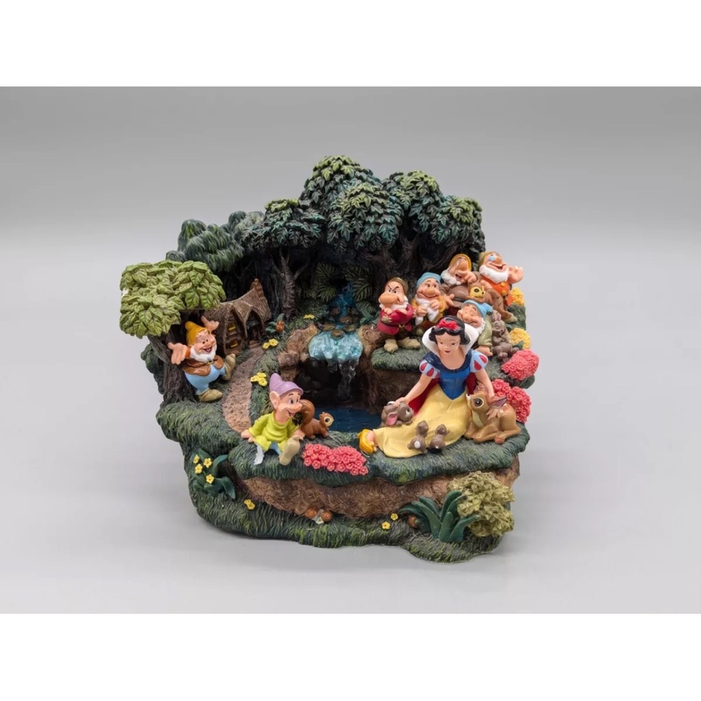 Vintage Disney Snow White & the Seven Dwarfs waterfall